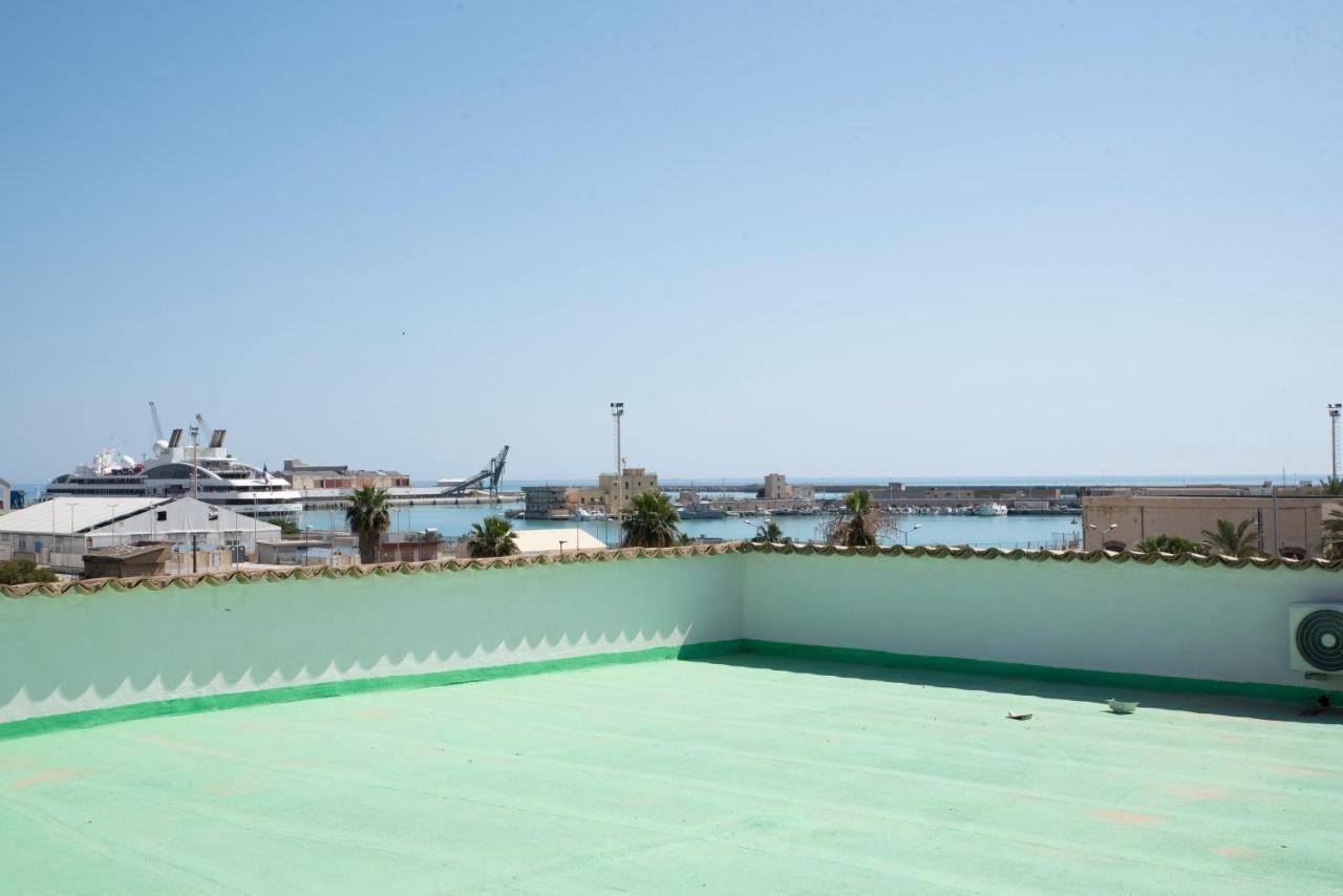 Carlo V - Holiday Rooms Porto Empedocle Buitenkant foto